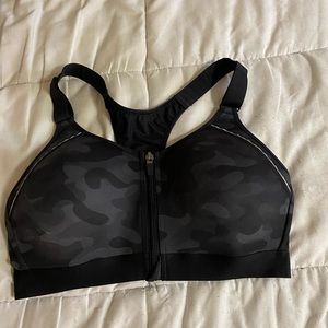 Black camo sports bra